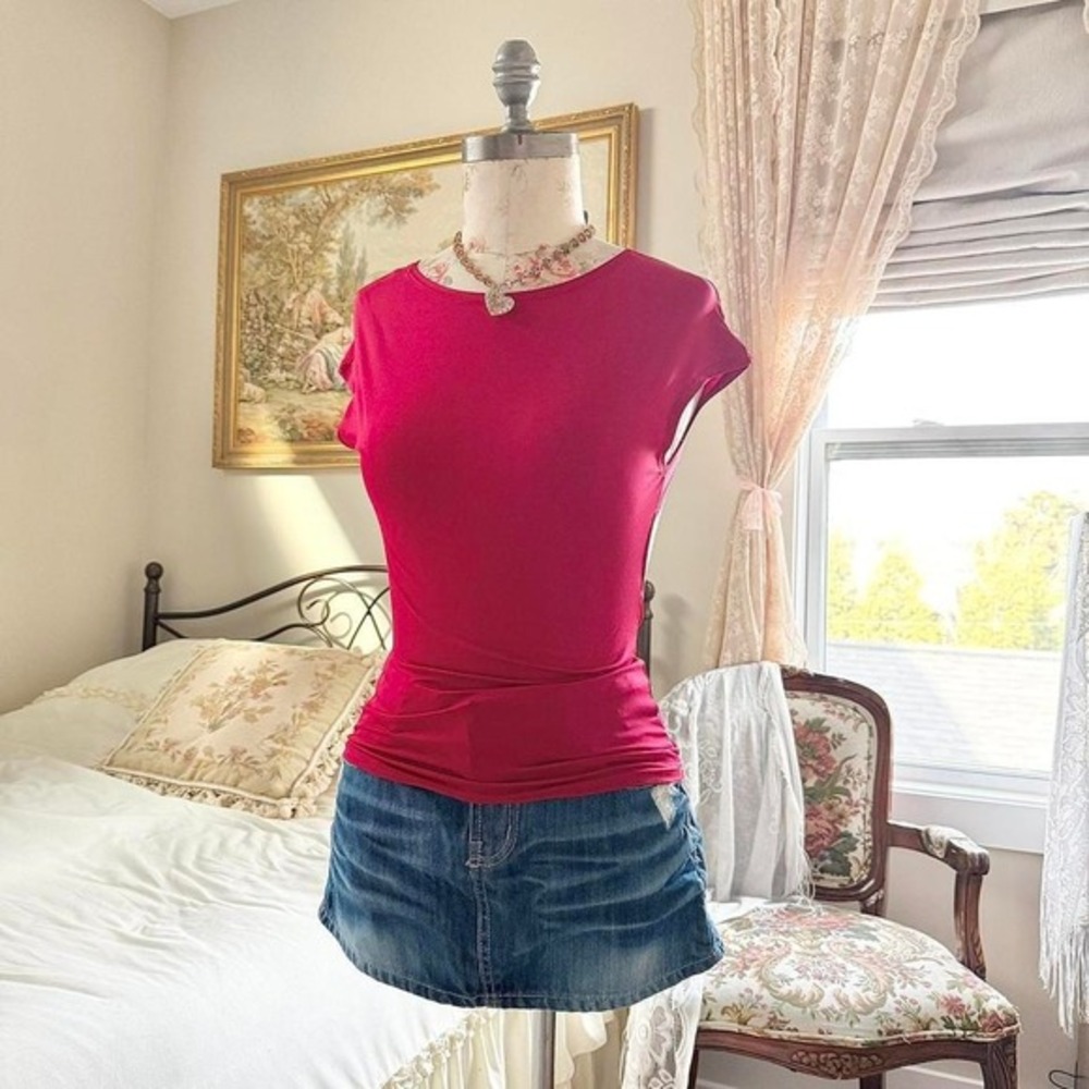 red open back top  Y2K red open back top size small‎